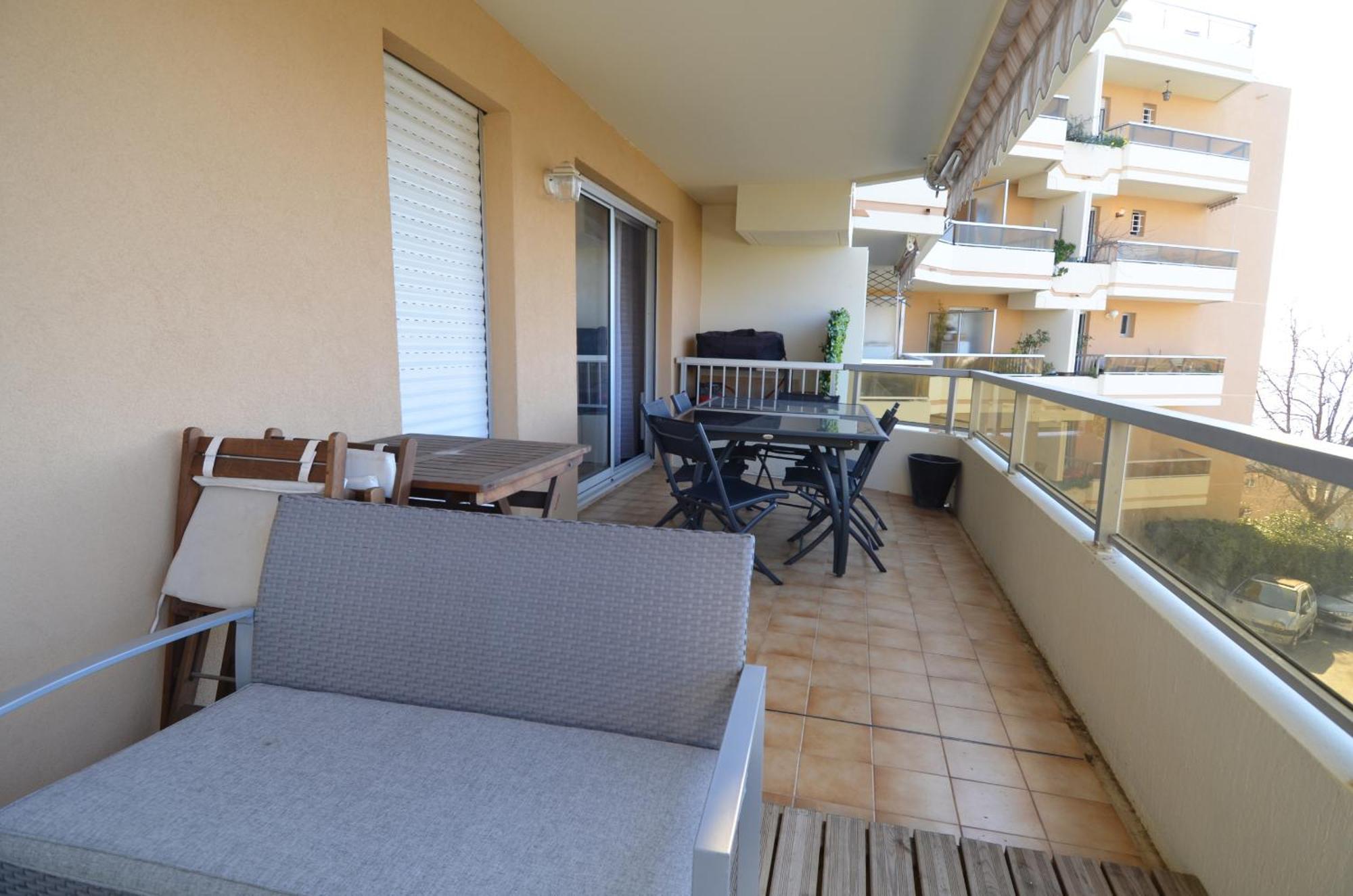 Plein Ciel - Appartement 5 Personnes Avec Piscine Sur La Corniche Fleurie A Niza Exterior foto
