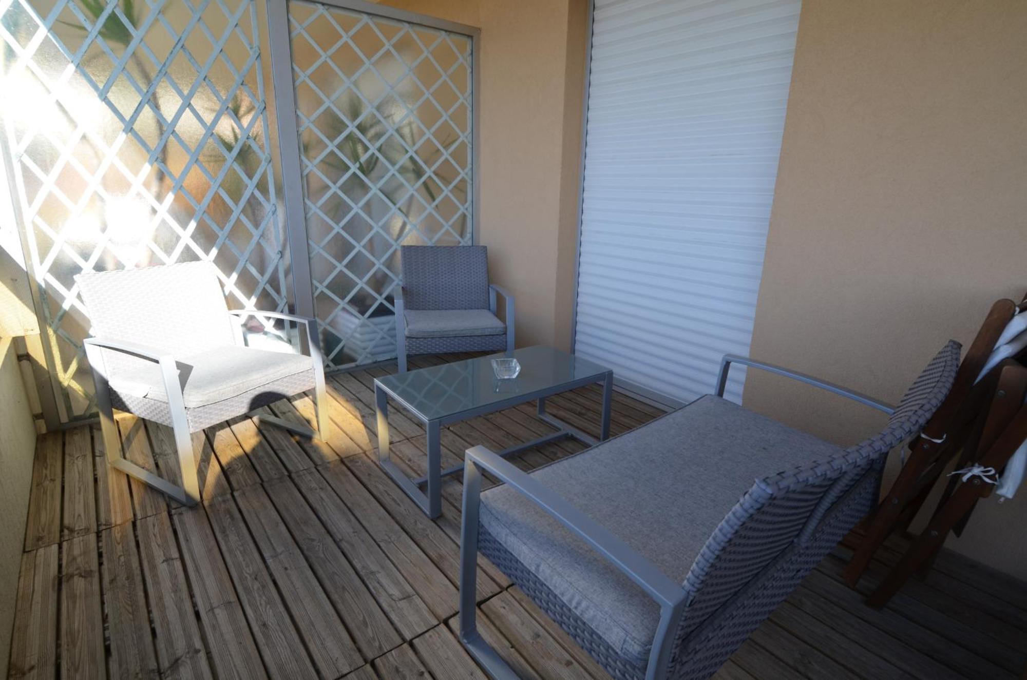 Plein Ciel - Appartement 5 Personnes Avec Piscine Sur La Corniche Fleurie A Niza Exterior foto